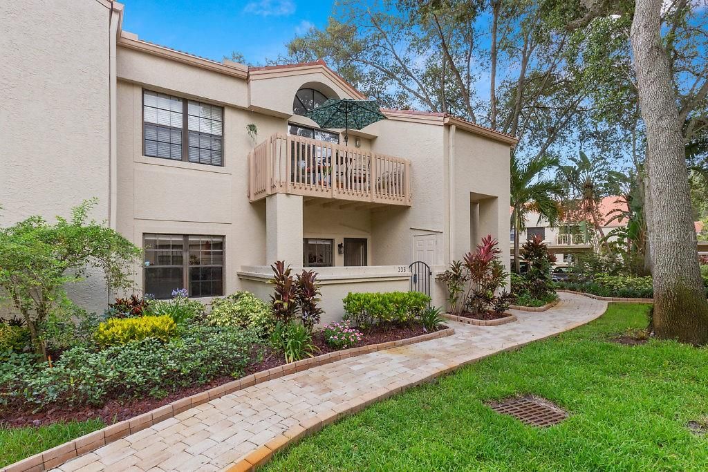 Recently Sold: $205,000 (3 beds, 2 baths, 1250 Square Feet)