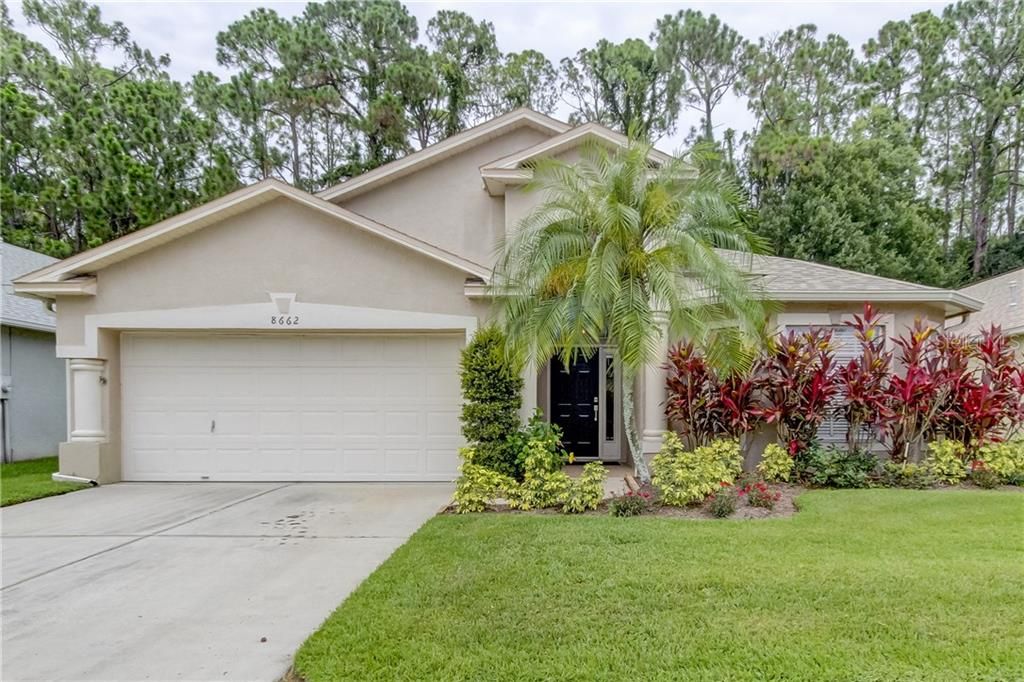 Недавно продано: $335,000 (4 спален, 3 ванн, 1779 Квадратных фут)