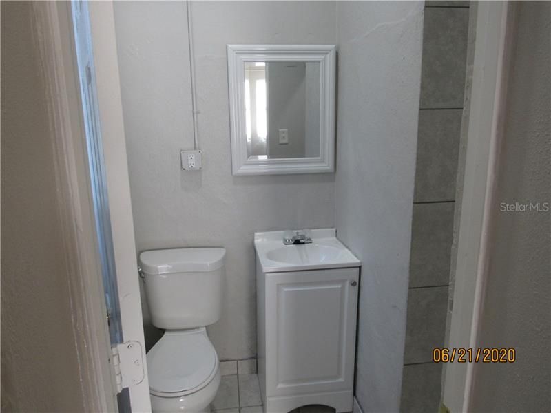 最近租的: $850 (2 贝兹, 1 浴室, 454 平方英尺)
