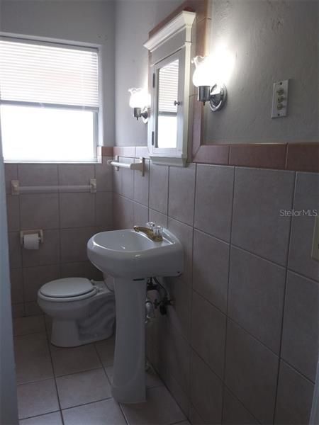 Недавно арендовано: $820 (2 спален, 1 ванн, 962 Квадратных фут)
