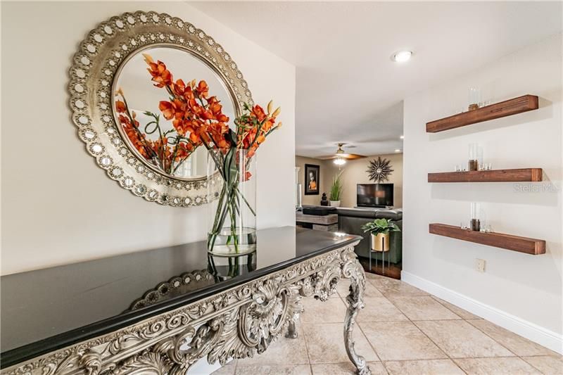 Recently Sold: $1,050,000 (3 beds, 2 baths, 2636 Square Feet)