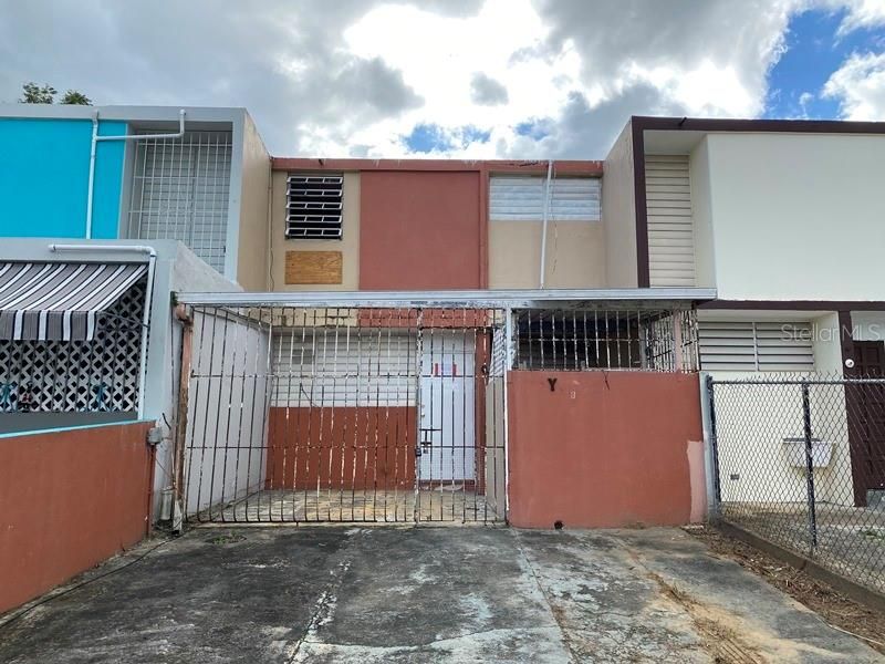 Vendido Recientemente: $39,900 (2 camas, 1 baños, 800 Pies cuadrados)