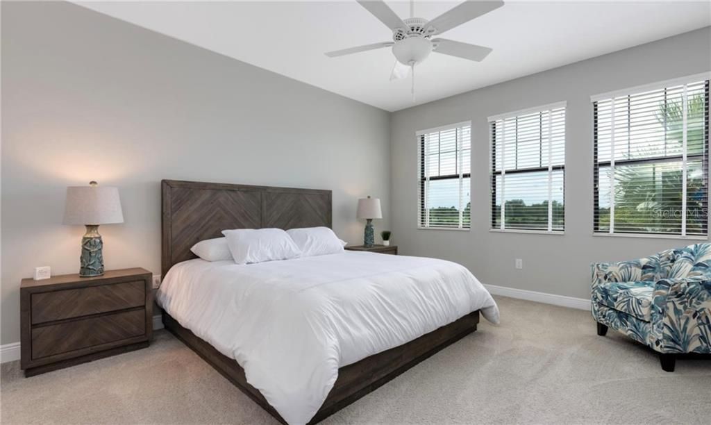 For Rent: $5,850 (3 beds, 2 baths, 2215 Square Feet)