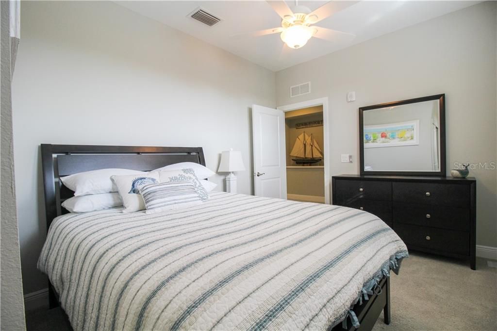 For Rent: $5,850 (3 beds, 2 baths, 2215 Square Feet)