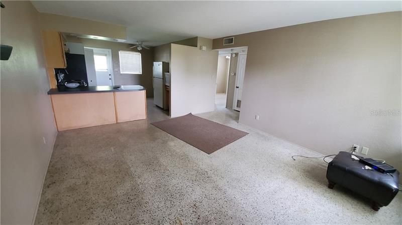 Recently Sold: $58,000 (2 beds, 1 baths, 841 Square Feet)