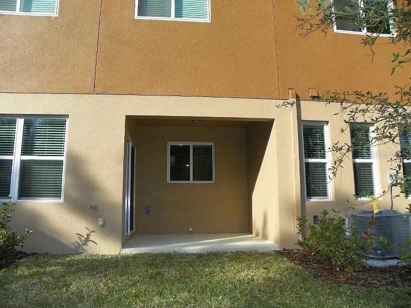 Recently Rented: $1,575 (3 beds, 2 baths, 1468 Square Feet)