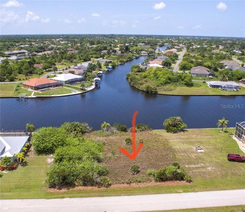 Center Lot Available with intersecting canal views!