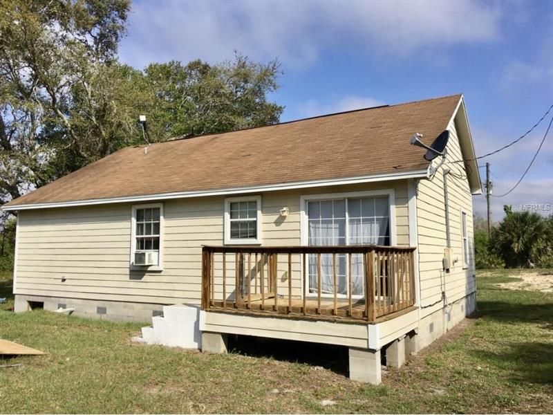 Recently Sold: $135,000 (3 beds, 2 baths, 1180 Square Feet)