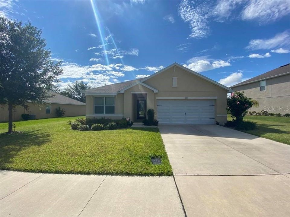 Недавно продано: $205,000 (3 спален, 2 ванн, 1669 Квадратных фут)