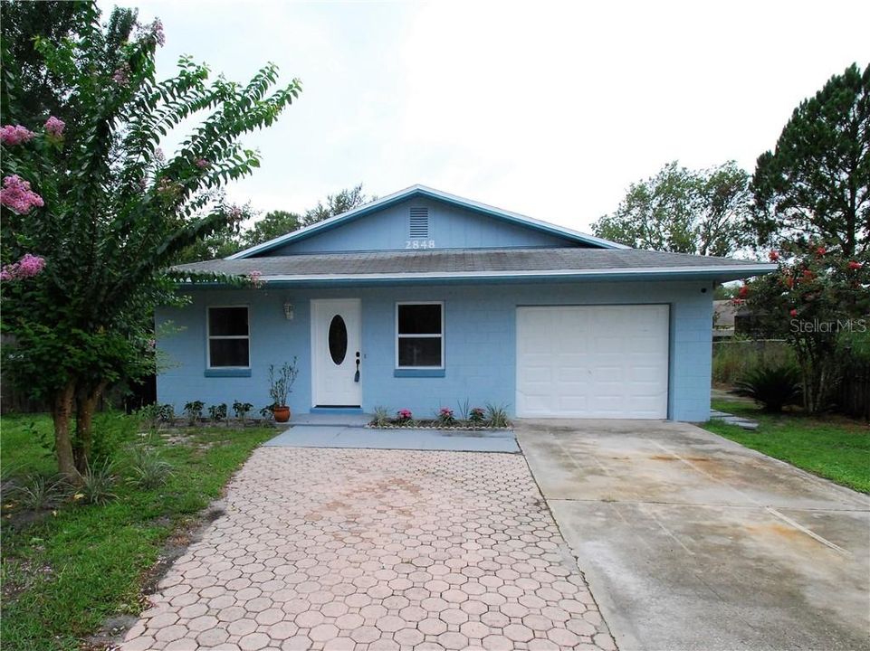 Recently Rented: $1,225 (3 beds, 1 baths, 1026 Square Feet)