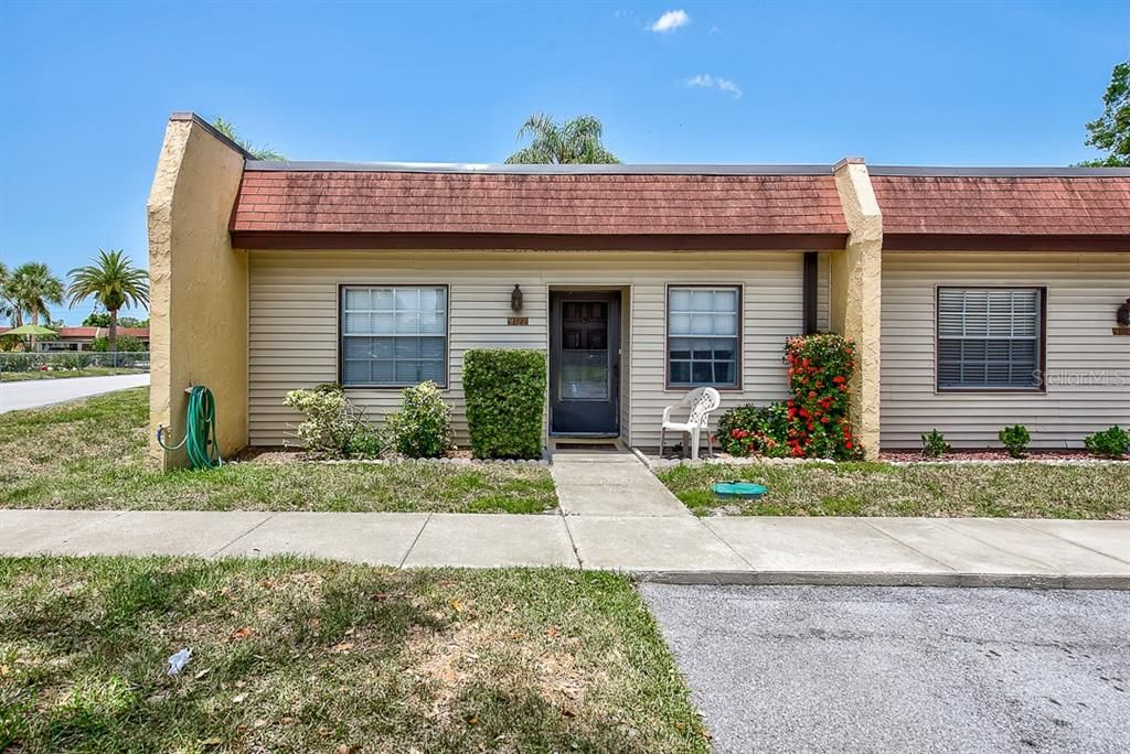 Recently Sold: $55,000 (2 beds, 1 baths, 805 Square Feet)