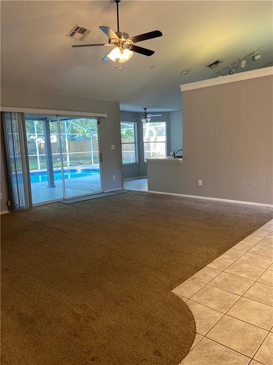 Recently Rented: $1,650 (3 beds, 2 baths, 1600 Square Feet)