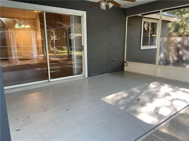 Recently Rented: $1,650 (3 beds, 2 baths, 1600 Square Feet)