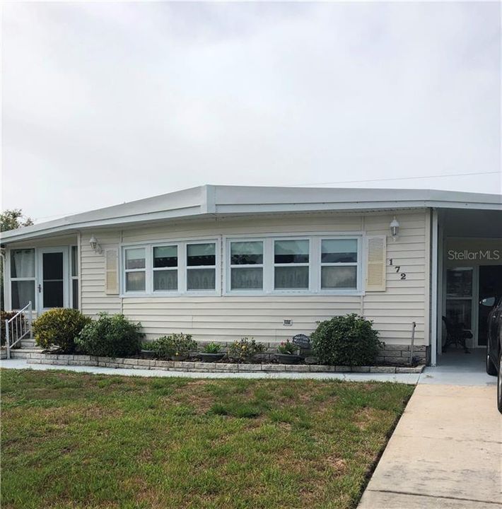 Recently Sold: $119,900 (2 beds, 2 baths, 864 Square Feet)