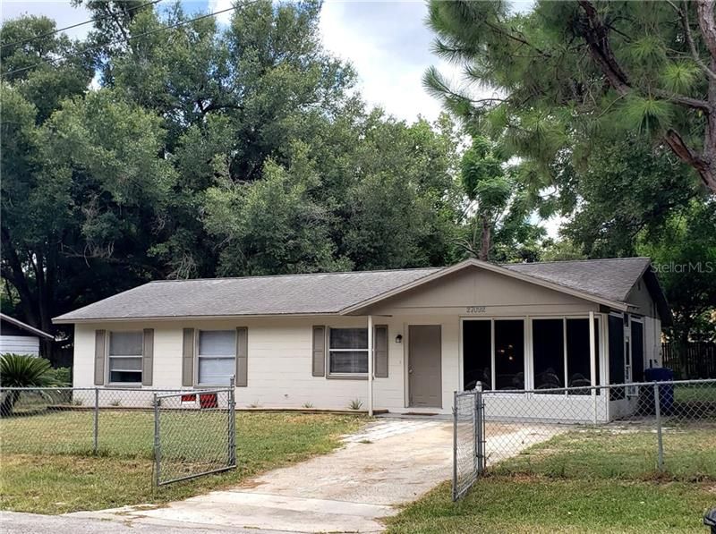 Recently Sold: $119,900 (3 beds, 1 baths, 1000 Square Feet)