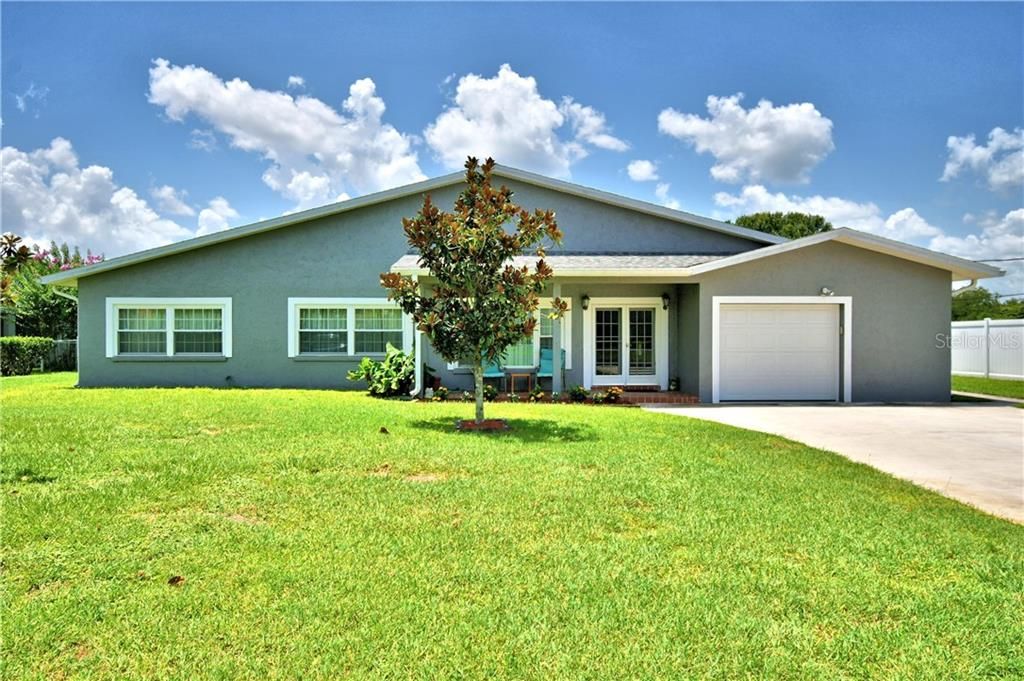 Recently Sold: $225,000 (3 beds, 2 baths, 2062 Square Feet)