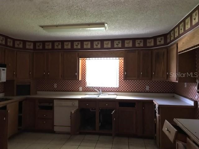 Recently Sold: $49,000 (2 beds, 2 baths, 1204 Square Feet)