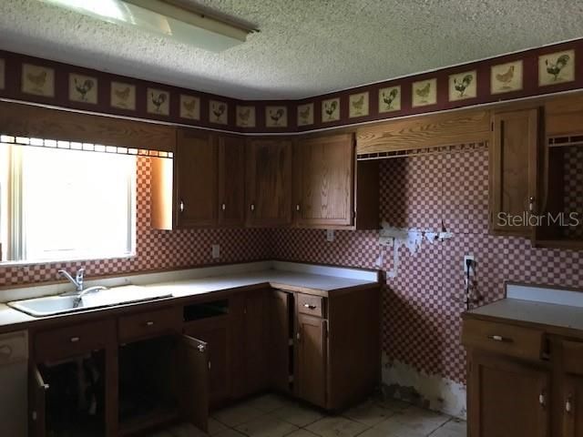 Vendido Recientemente: $49,000 (2 camas, 2 baños, 1204 Pies cuadrados)