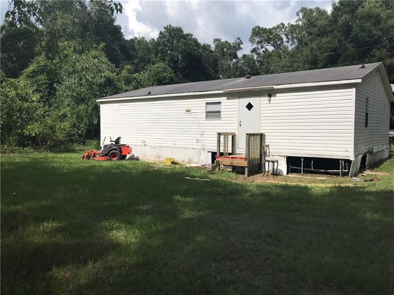 Recently Sold: $62,900 (3 beds, 2 baths, 1040 Square Feet)
