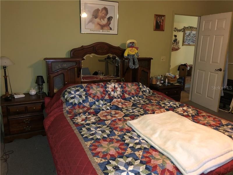 Vendido Recientemente: $305,000 (3 camas, 2 baños, 1664 Pies cuadrados)