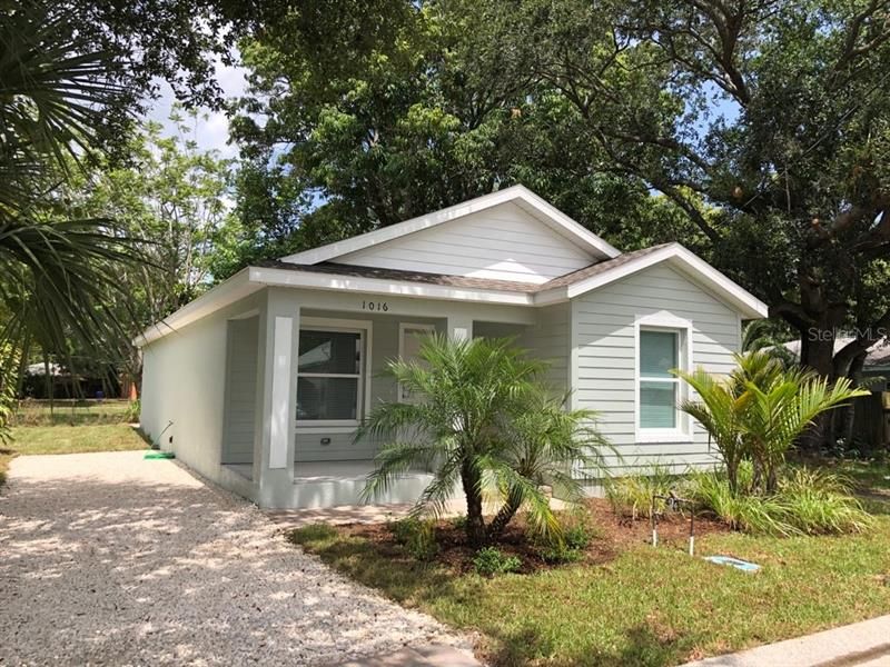 Recently Sold: $189,900 (4 beds, 2 baths, 1244 Square Feet)