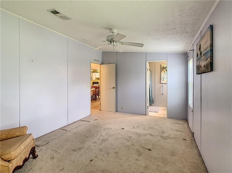 Recently Sold: $53,500 (2 beds, 2 baths, 960 Square Feet)