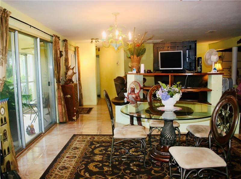 Dining Area to Front door and Living Room.