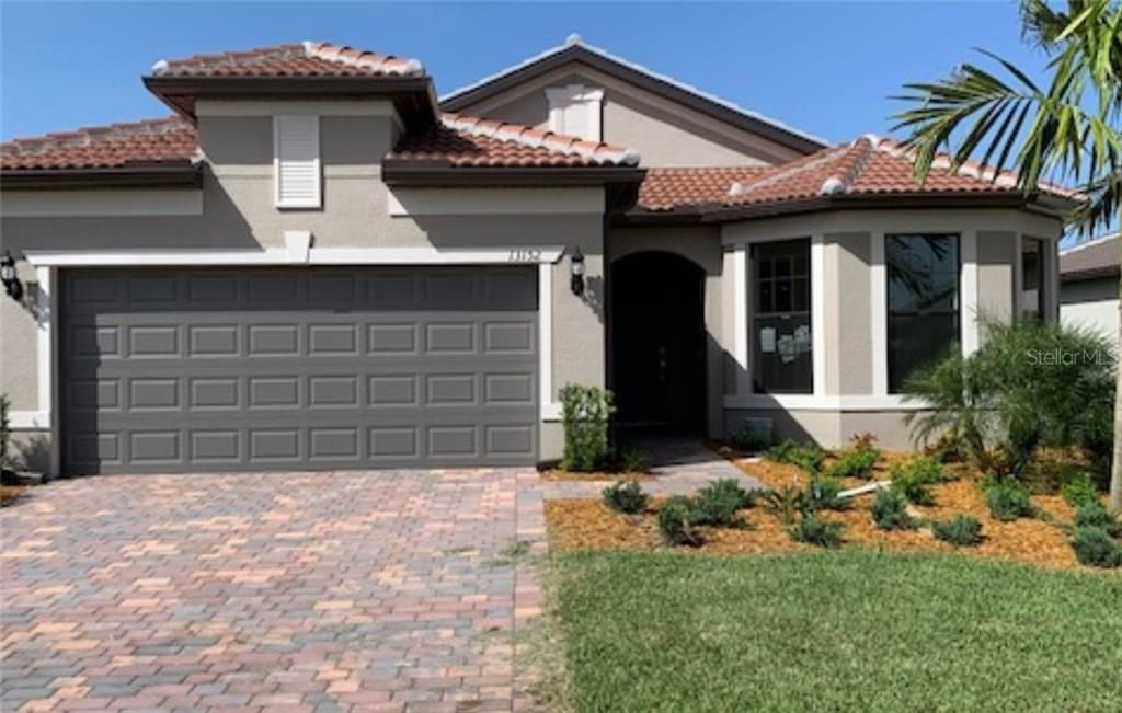 Vendido Recientemente: $518,421 (3 camas, 2 baños, 2007 Pies cuadrados)