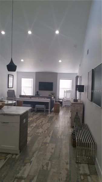 Recently Rented: $1,200 (2 beds, 2 baths, 1181 Square Feet)