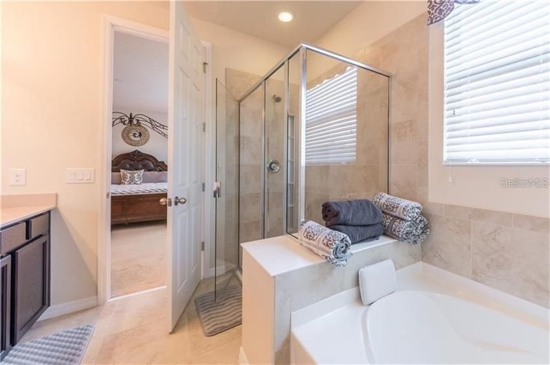 Недавно арендовано: $2,750 (5 спален, 4 ванн, 2926 Квадратных фут)