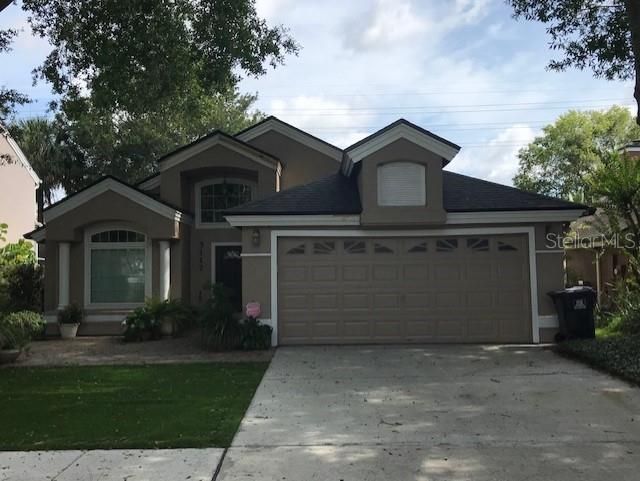 Recently Sold: $300,000 (3 beds, 2 baths, 1797 Square Feet)