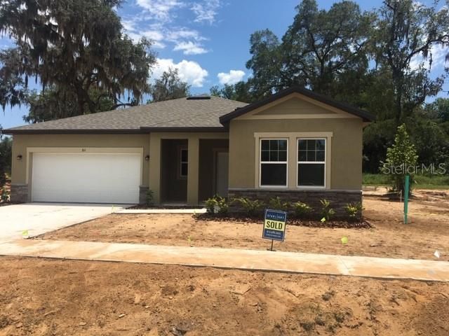 Recently Sold: $271,990 (3 beds, 2 baths, 1724 Square Feet)