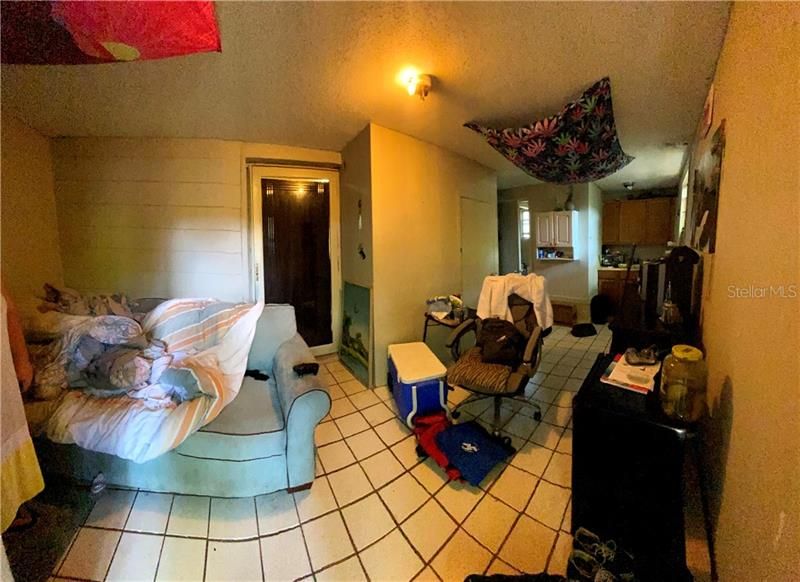 Vendido Recientemente: $139,000 (3 camas, 1 baños, 848 Pies cuadrados)