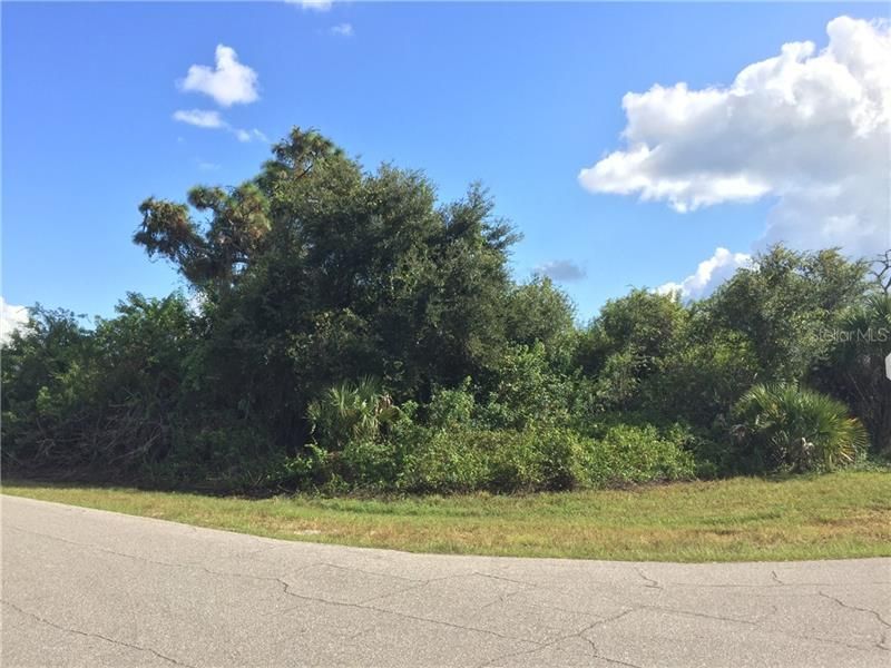 Recently Sold: $5,500 (0.39 acres)