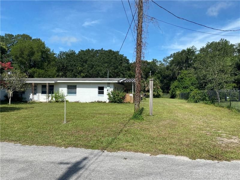 Recently Sold: $140,000 (3 beds, 1 baths, 1144 Square Feet)