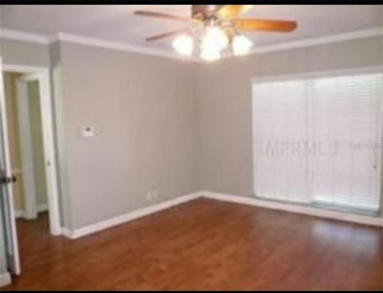 Recently Rented: $2,500 (4 beds, 2 baths, 2390 Square Feet)