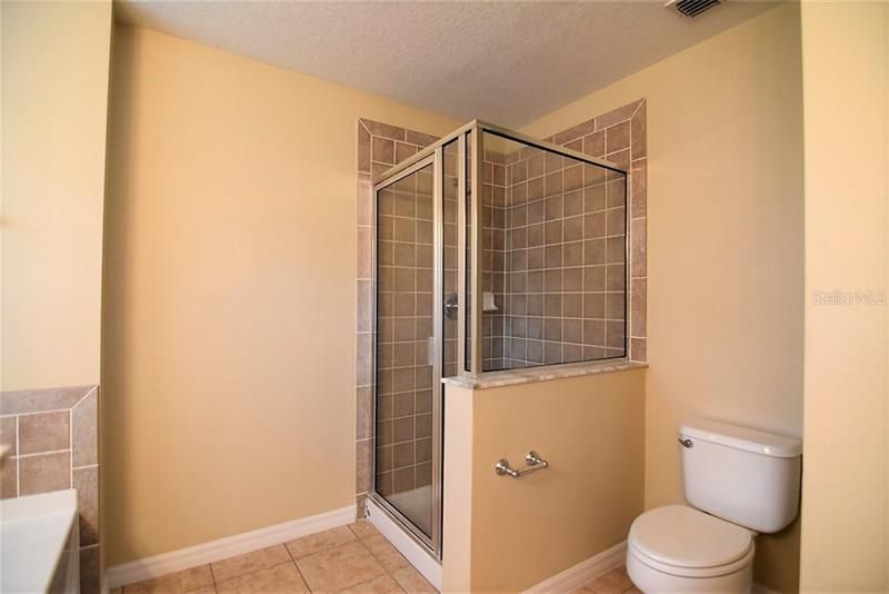 最近租的: $1,750 (3 贝兹, 2 浴室, 1812 平方英尺)