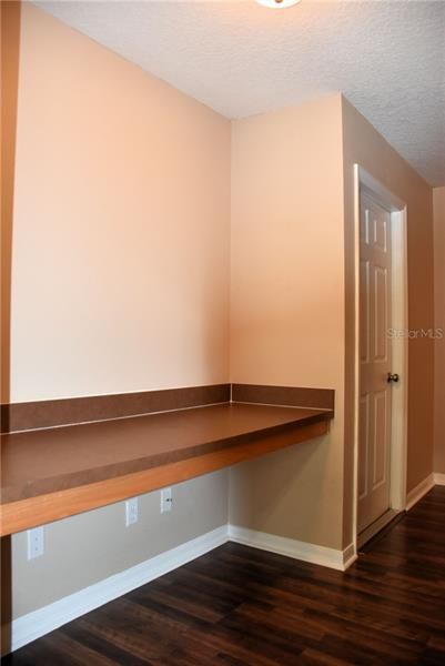 Desk area adjacent to Kitchen 221 Pima Trail, Groveland, FL. 34736