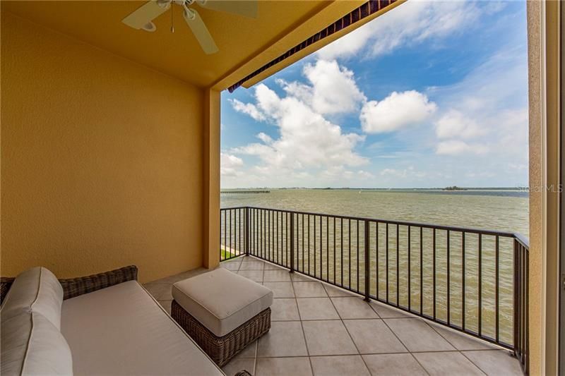 Recently Sold: $1,195,000 (3 beds, 2 baths, 3050 Square Feet)