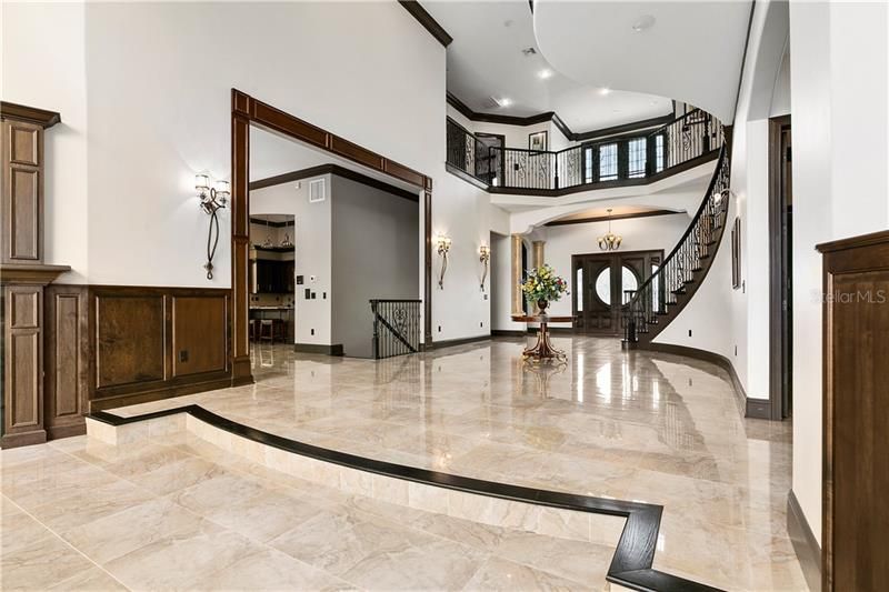 Recently Sold: $1,250,000 (5 beds, 6 baths, 5316 Square Feet)