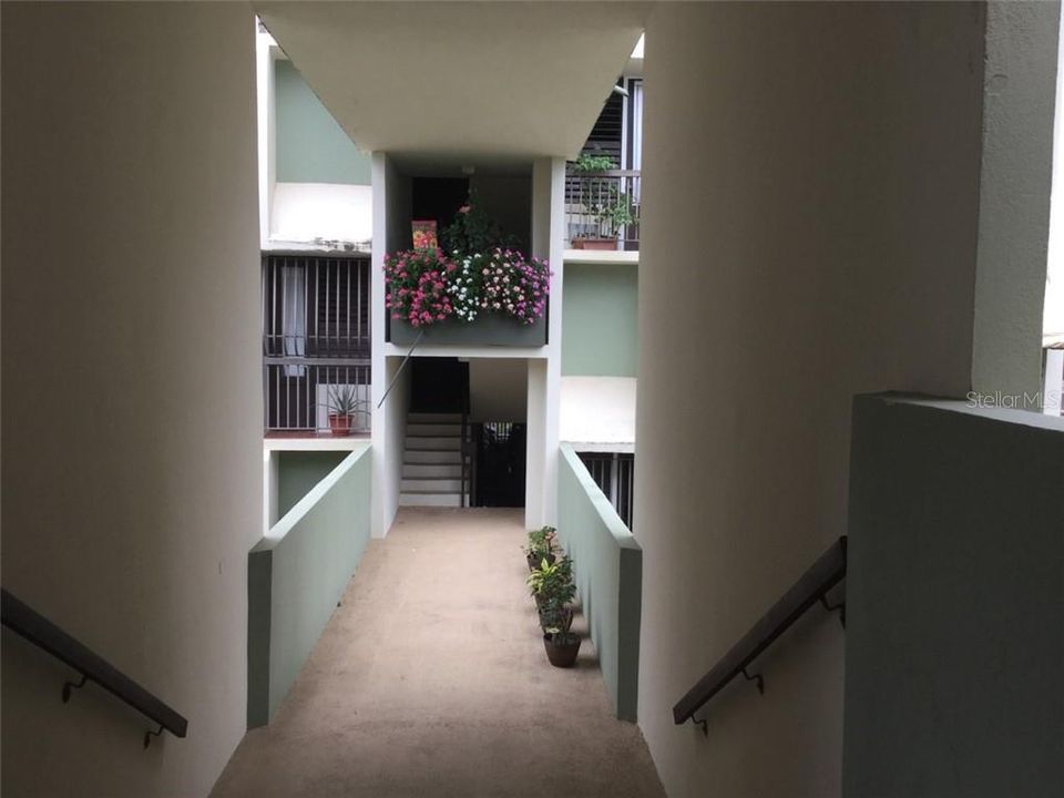 Vendido Recientemente: $125,000 (3 camas, 2 baños, 1712 Pies cuadrados)