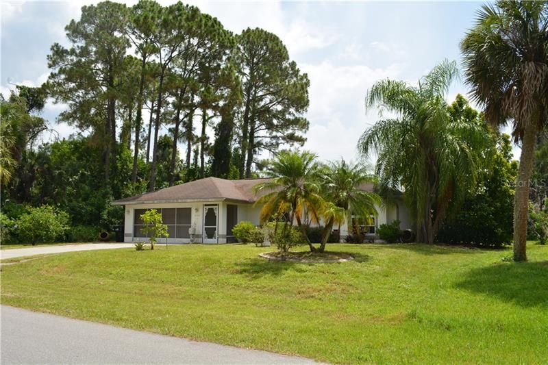 Recently Sold: $144,900 (3 beds, 2 baths, 1175 Square Feet)