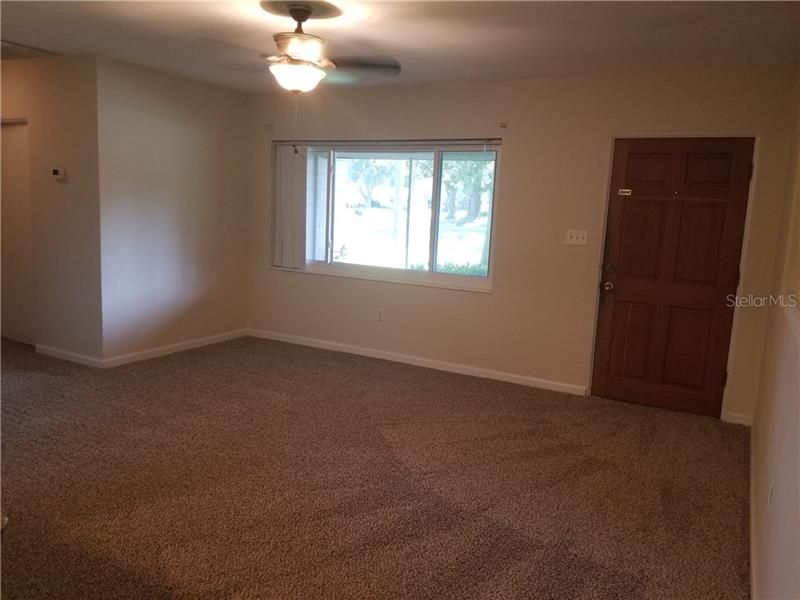 Recently Rented: $1,300 (3 beds, 2 baths, 1134 Square Feet)