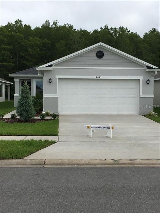 Vendido Recientemente: $259,564 (4 camas, 2 baños, 1637 Pies cuadrados)
