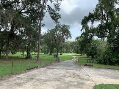 最近售出: $2,995,000 (10.13 acres)