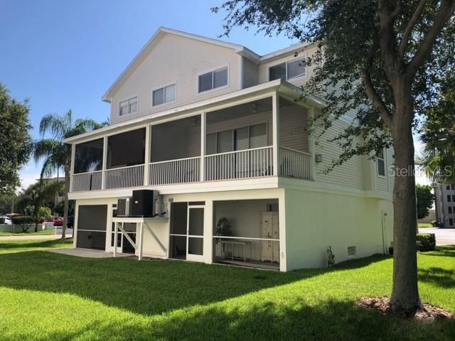 Recently Sold: $309,000 (3 beds, 2 baths, 1887 Square Feet)