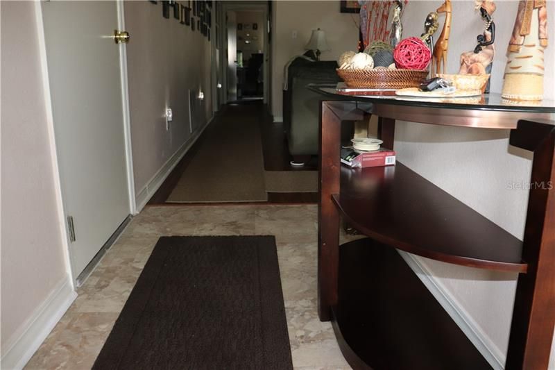 Vendido Recientemente: $159,000 (3 camas, 2 baños, 1195 Pies cuadrados)