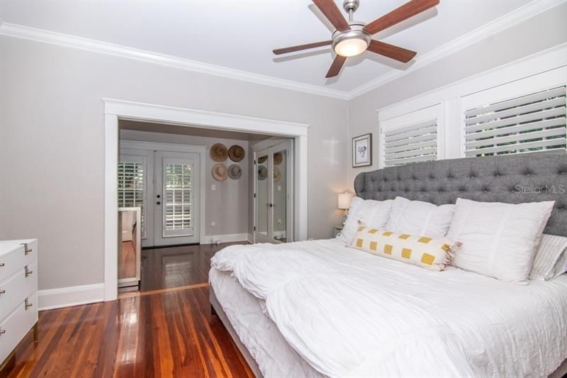 Recently Sold: $615,000 (2 beds, 2 baths, 1516 Square Feet)