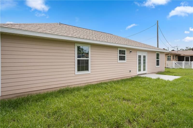 Recently Sold: $194,000 (3 beds, 2 baths, 1830 Square Feet)