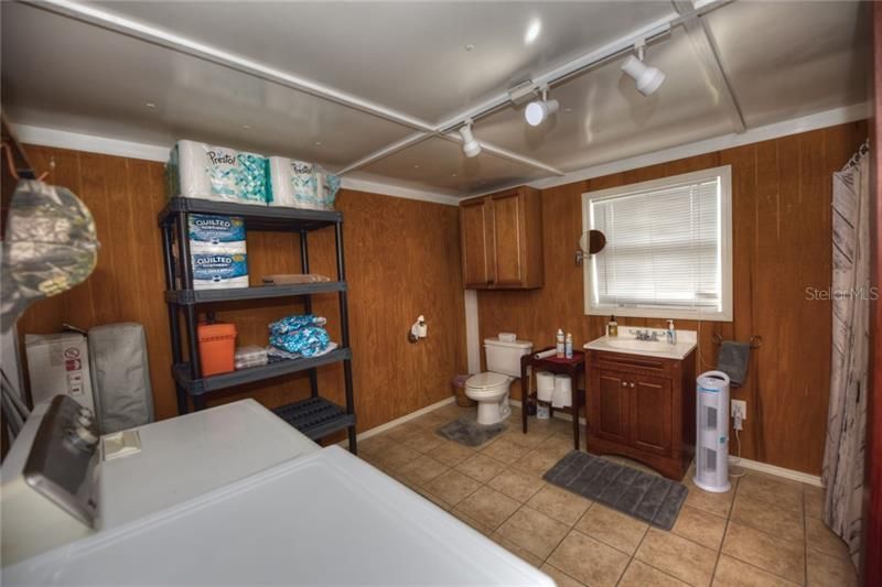 Recently Sold: $775,000 (2 beds, 2 baths, 1247 Square Feet)